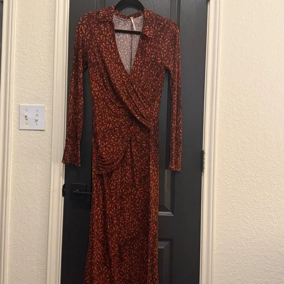 Free People Shayla Wrap Midi Dress | Autumn Combo | Small - Picture 4 of 9